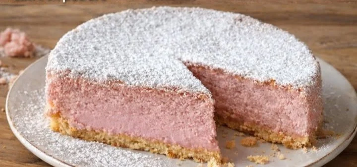 Gâteau aux biscuits roses de Reims, un dessert savoureux et élégant