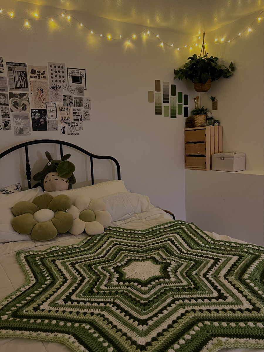 Olive Geometric Star Throw in olive, cream and charcoal